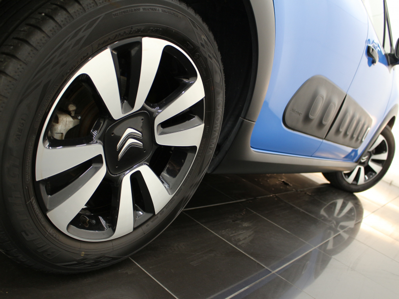 car thumbnails