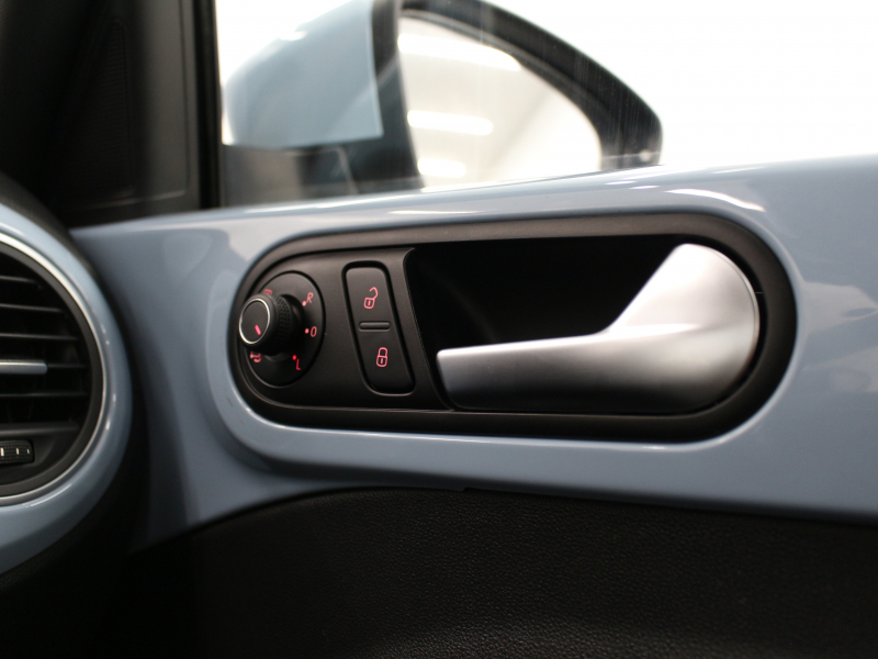 car thumbnails