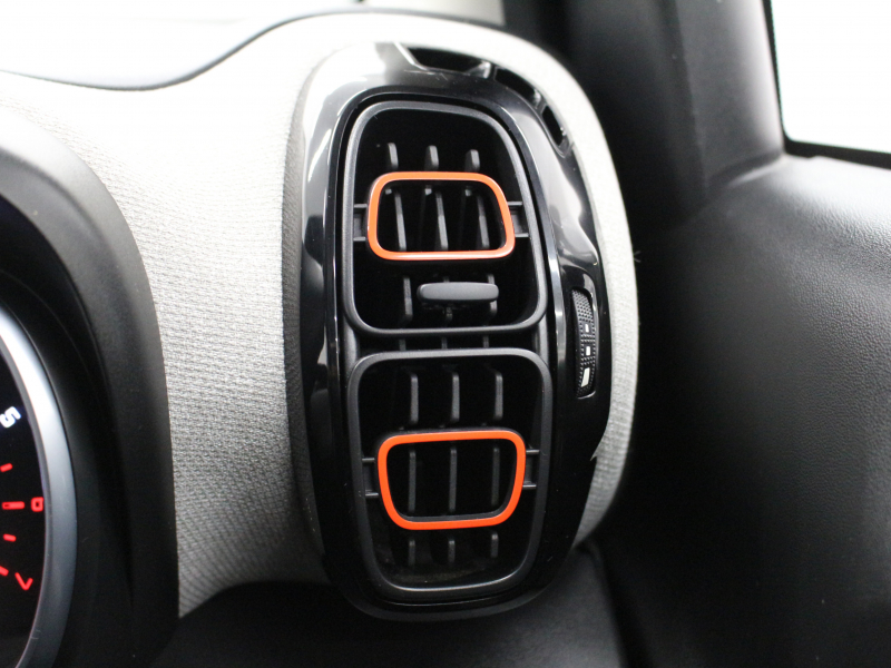 car thumbnails